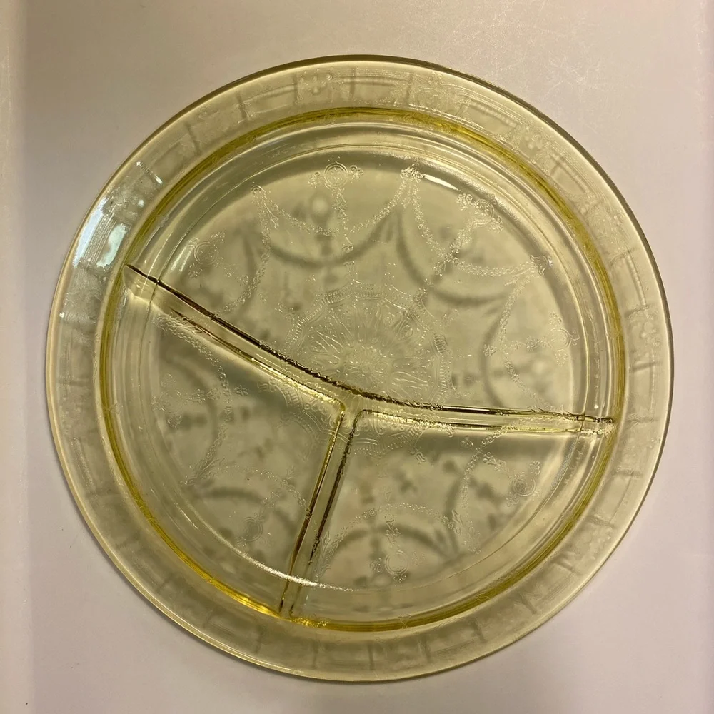 Vintage Anchor Hocking Dancing Ballerina Divided Plate - Picture 4 of 10